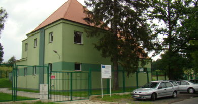 Zielony budynek PUK